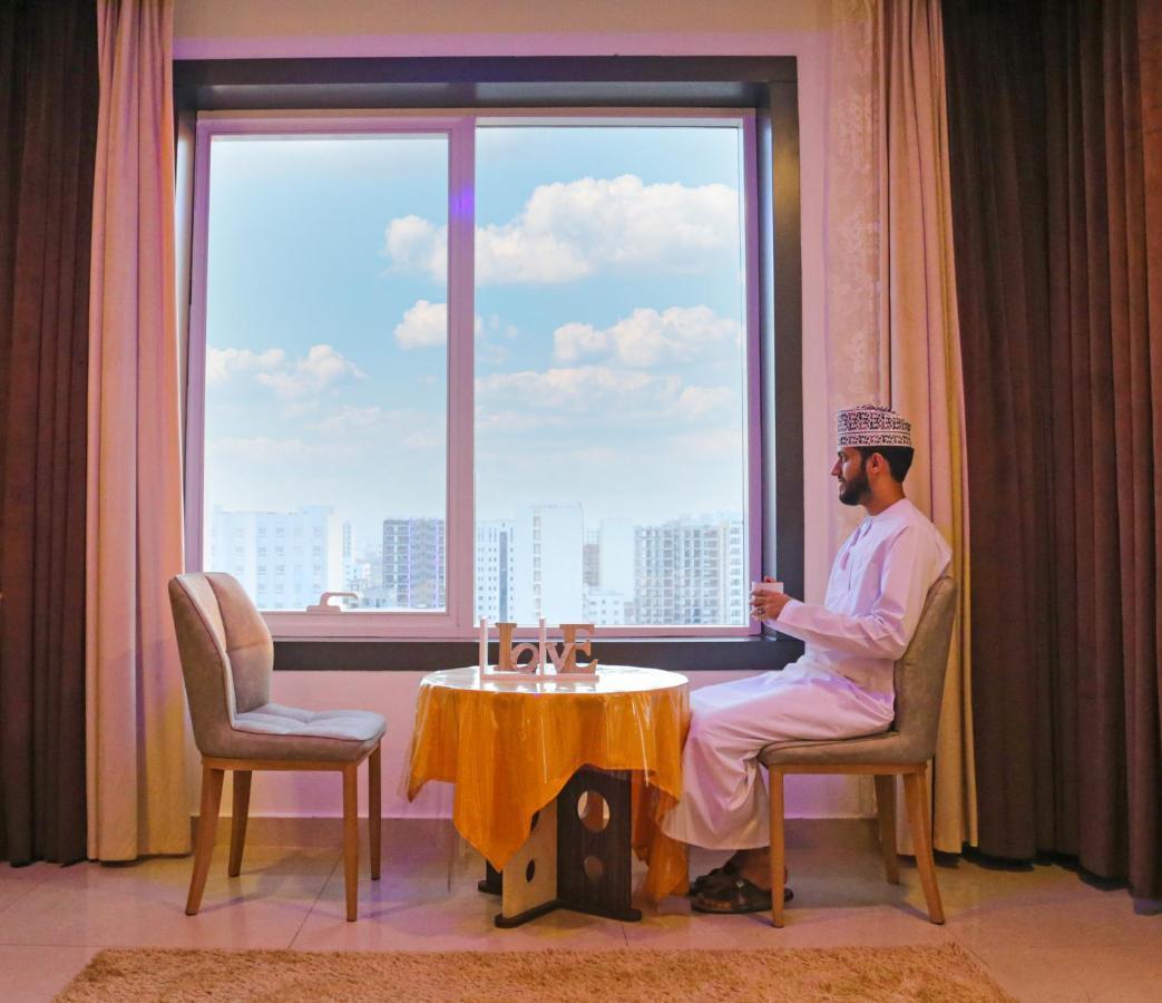 Diamond Star Hotel فندق النجمة الماسية Seeb Exterior photo