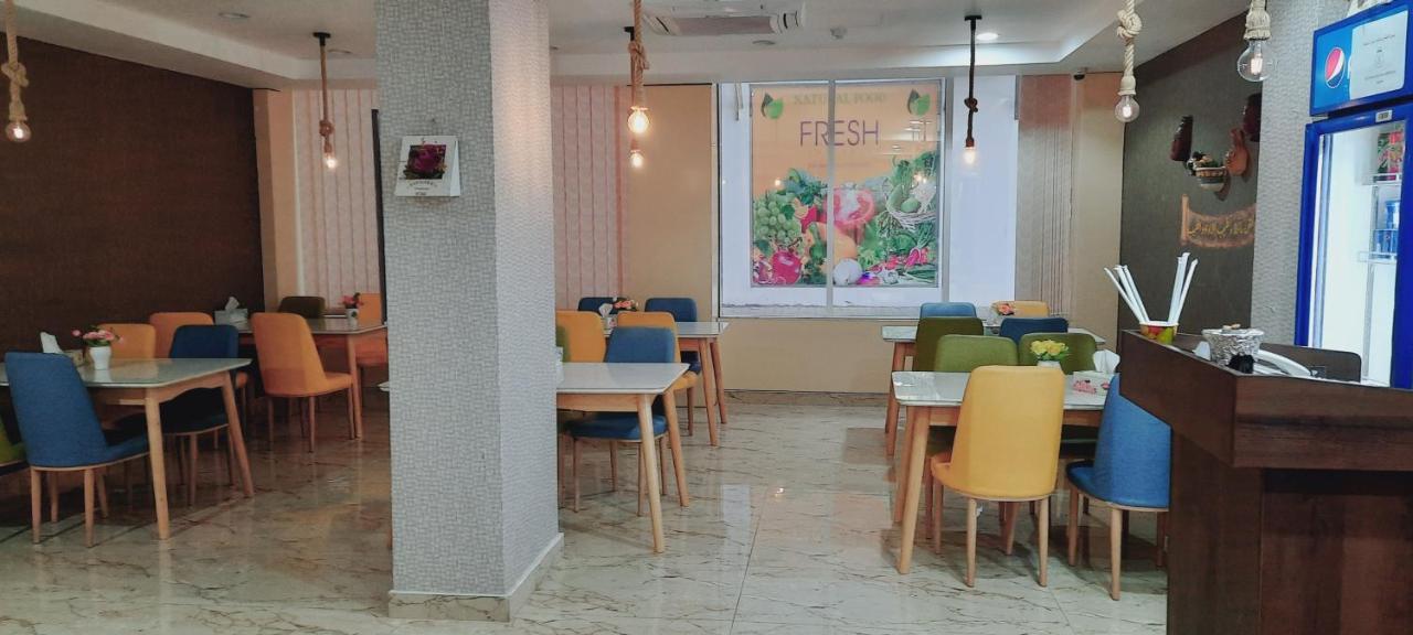 Diamond Star Hotel فندق النجمة الماسية Seeb Exterior photo